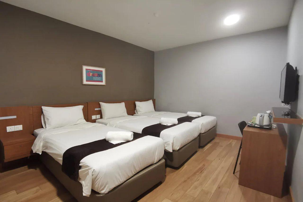 Hotel Zamburger Second Link Johor Bahru Zewnętrze zdjęcie
