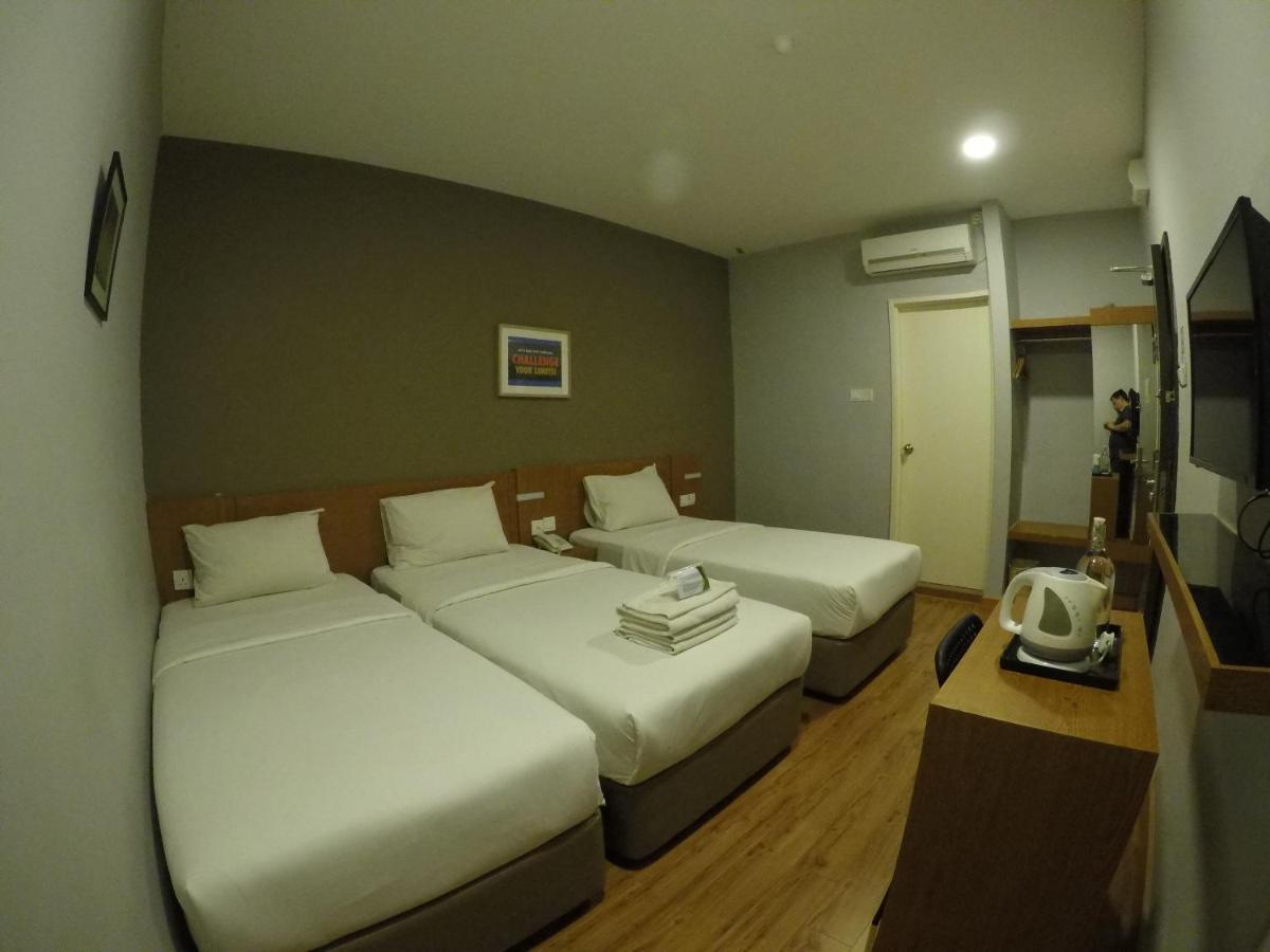 Hotel Zamburger Second Link Johor Bahru Zewnętrze zdjęcie